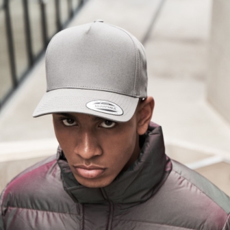 Casquette Snapback visière incurvé (7707)